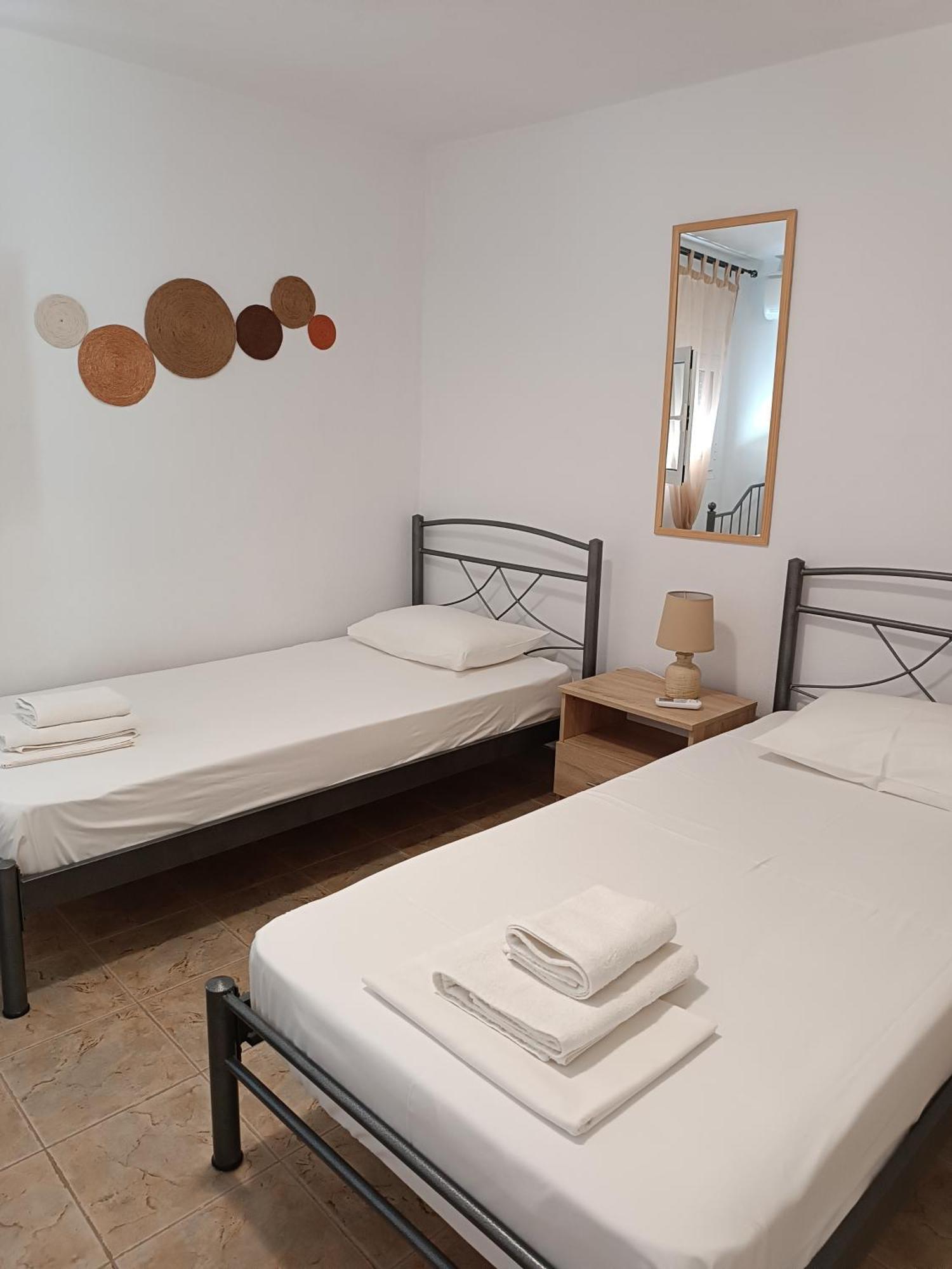 Evi's Case de vacanță Ormos Panagias